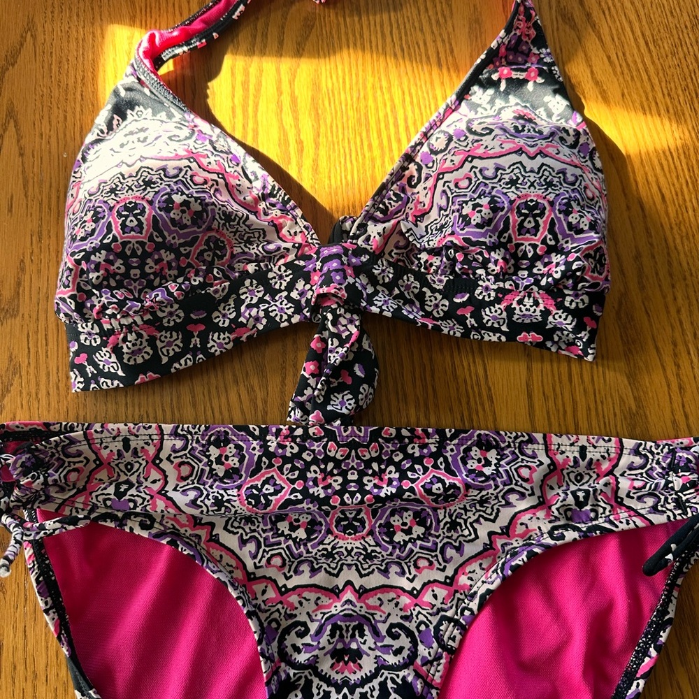 Kenneth Cole 2 pc Pink and Black Patterned Bikini Set